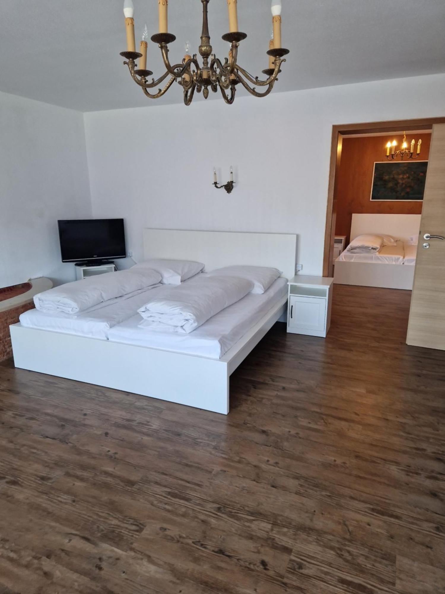 יונגהולץ Hotel Waldhorn מראה חיצוני תמונה