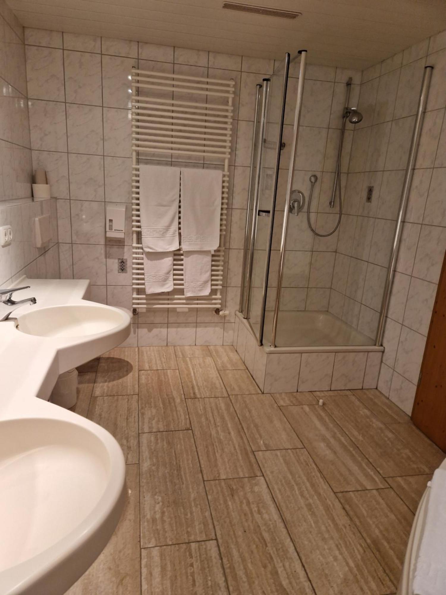 יונגהולץ Hotel Waldhorn מראה חיצוני תמונה